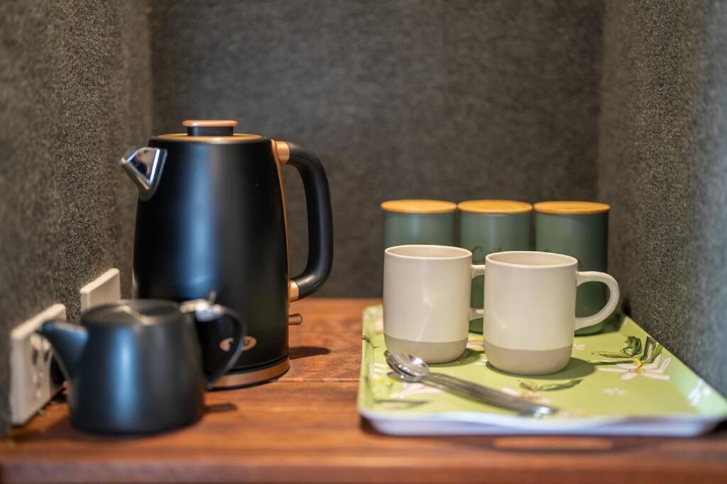Te Anau Cottage Екстер'єр фото